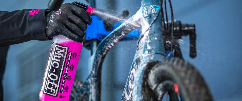 MUC-OFF spray detergente bike cleaner nano tech 1litro - immagine 2